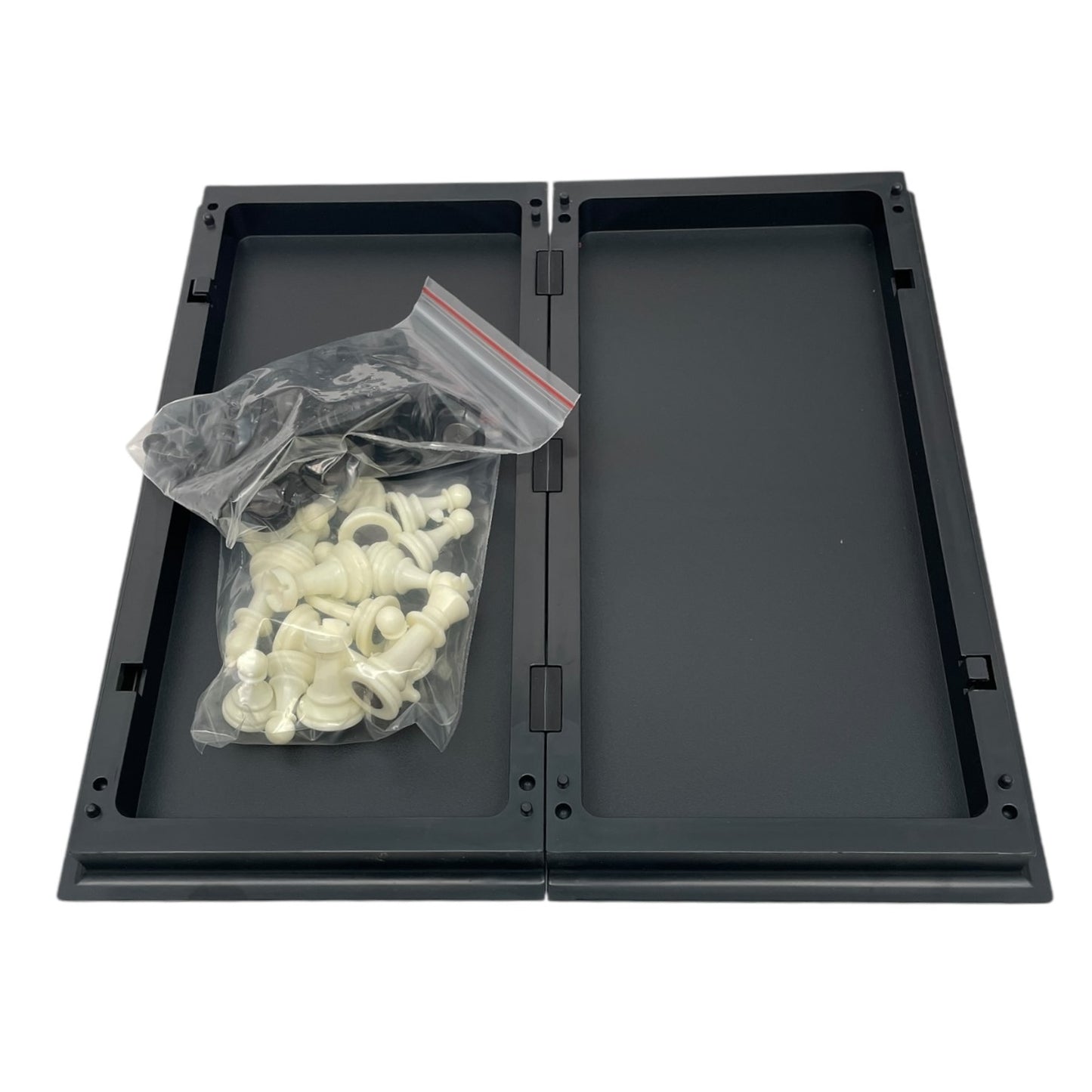 Joc sah magnetic, tabla alb/negru, 30x30 cm, 32 piese incluse - EAN 5941944424086
