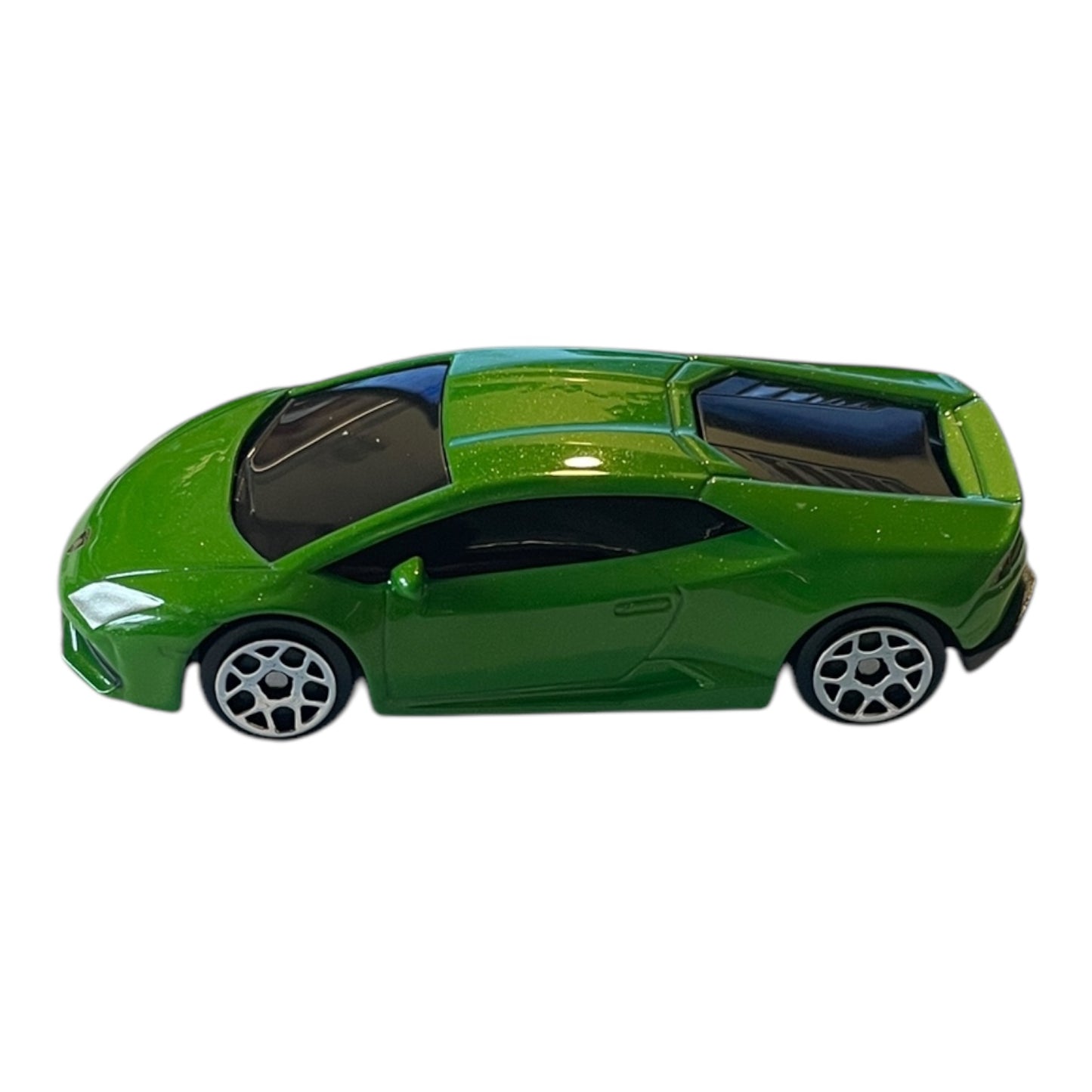 Model RMZ City Huracan Coupe, Die Cast Collection, scara 1:64, verde metalizat 🔳0634474673400